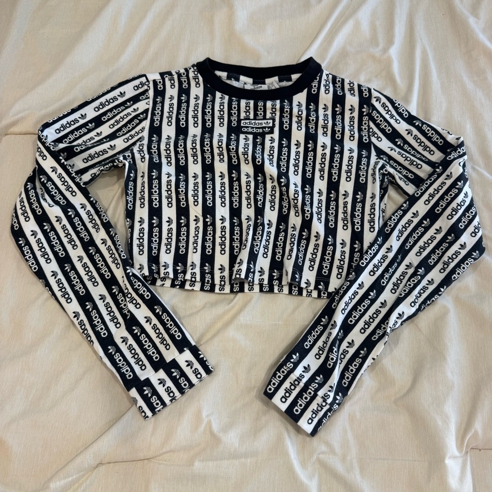 Adidas Originals Repeating Logomania Crop Top • Long Sleeve • Size Small